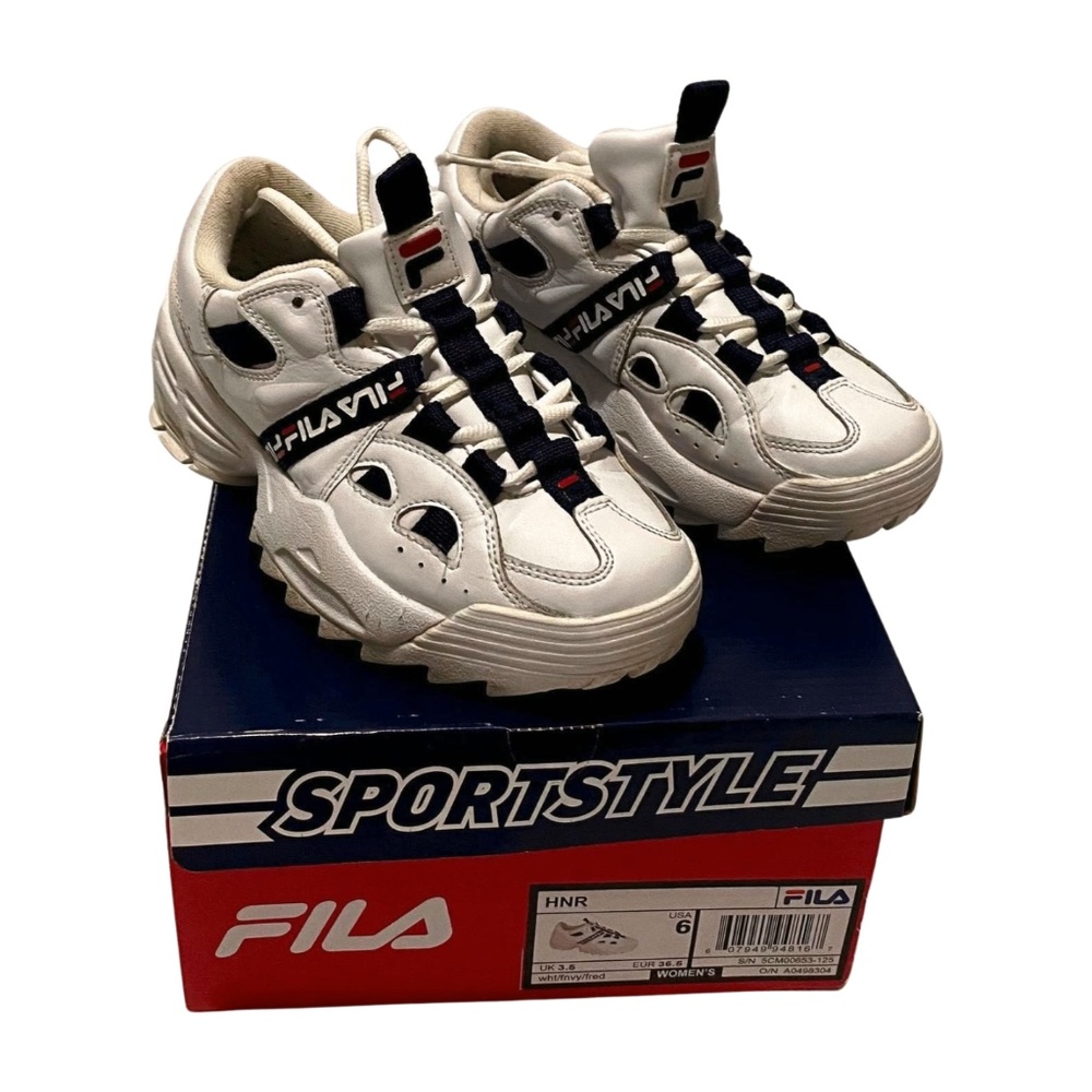 Fila Women's Low-Top Sneakers, size 6, white, navy blue, red